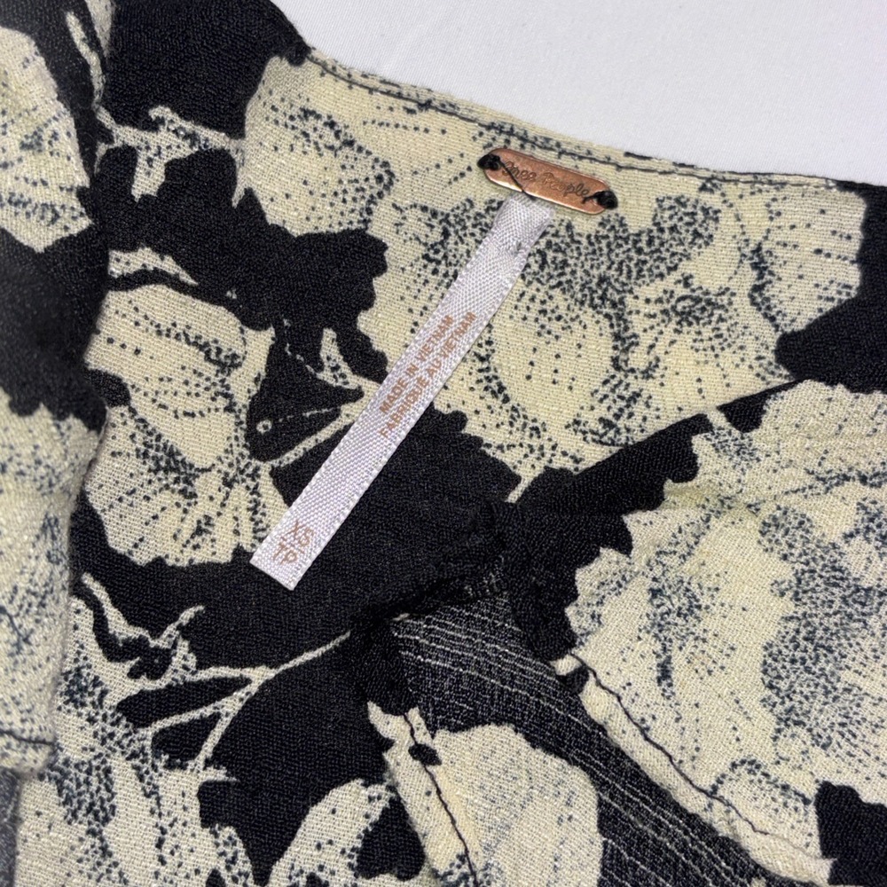 Free People Black Ruffle Floral Wrap French Quarter Mini Dress Womens XS BOHO - Picture 5 of 9